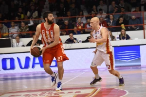 Zvezdaši u dilemi - košarka ili "hrkljuš"? (TVITOVI)