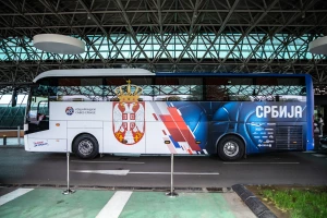 "Orlovi" dobili novi autobus u bojama Srbije