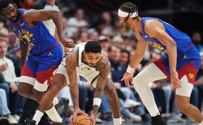 AP Photo/David Zalubowski