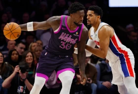 NBA - Detroit ukrotio "Vukove", velika trojka Siksersa konačno na okupu!