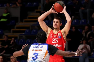 Zvezda silovito došla na korak od fajnal-fora