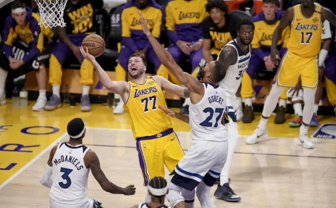 AP Photo/Eric Thayer