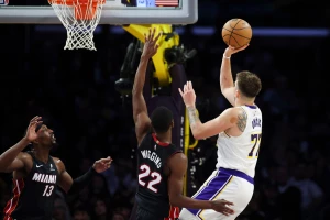 Luka ne prašta, Niksi ukrotili "Bikove"!