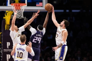 Lejkersi se pribrali na vreme, surovi Sparsi, derbi Kavsima, naši nestali u akciji!