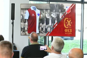 Stigli novi dresovi - Vojvodina kao praška Slavija!
