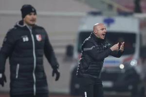 Duljaj: "Ko stoji iza mene? Svi koji iskreno vole Partizan, ali i mnogi navijači Zvezde koji žele sportski fudbal!"