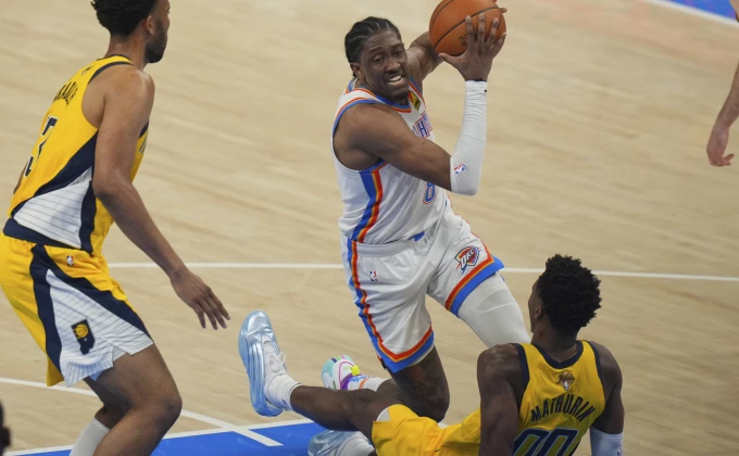 AP Photo/Nate Billings)