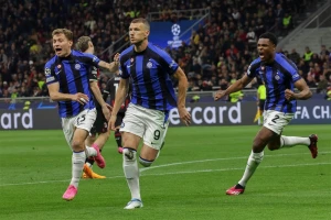 POLUVREME - Milan ne postoji, Inter na pragu finala LŠ već posle prve četvrtine!