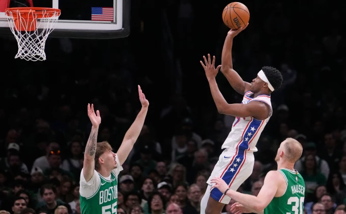 AP Photo/Charles Krupa