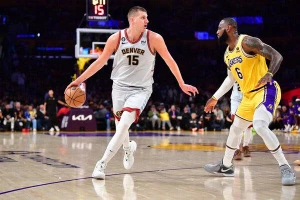 Genijalni Jokić trip-dablom srušio Lejkerse na otvaranju sezone u NBA ligi!