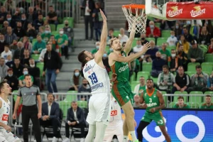 Budućnost slavila u derbiju posle dramatične završnice 