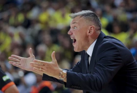 I Jasikevičujus "zaglavljen" u Dubaiju, traži se način za povratak u Tursku