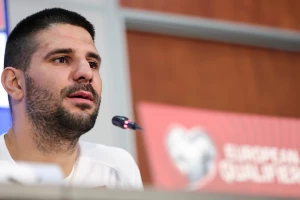 Mitrović: ''Navijači, dođite da napravimo korak ka istoriji!''