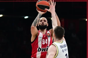 Lider Evrolige oslabljen u derbiju