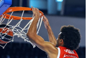Zvezdi nedostajao šut da osvoji turnir na Kritu, Olimpijakos dobio u tesnoj završnici