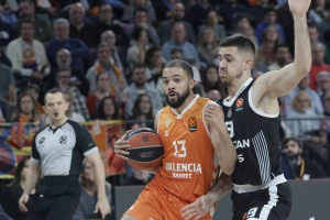 VIDEO -  Čemu? Ovo je momenat koji je odveo Partizan u poraz