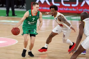 Cedevita Olimpija 0:15, izgubila i Budućnost, smejao se Alimpijević