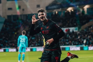 Legendarni Frenk Lampard video gol Mihaila Ivanovića, ali Milvol nije izdržao protiv lidera!