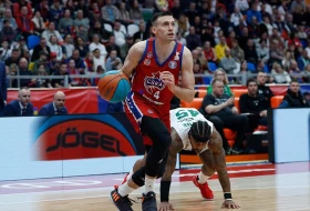 Aleksa razbio Uniks u svojoj utakmici sezone