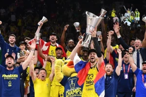 Gudurić igrao povređen i postao heroj u Abu Dabiju