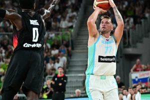 Dončić dominantan - Slovenija upisala prvu pobedu pred Srbiju