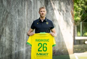 Zvezdino dete napušta francuskog velikana posle samo mesec dana?