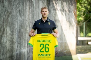 Zvezdino dete napušta francuskog velikana posle samo mesec dana?