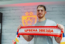 Student za primer koji želi da igra u prvom timu Zvezde - Stigao kapiten iz Čikaga!