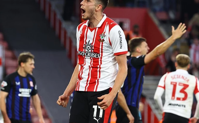 https://x.com/SouthamptonFC