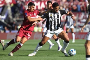 Hulk, Bijel i Vitor Ugo tragičari, Lanus bez stvorene šanse osvojio Kopa Sudamerikanu