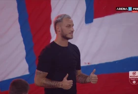 UŽIVO - Arnautović na poluvremenu pozdravio navijače