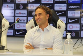 Lazar Marković je slobodan igrač