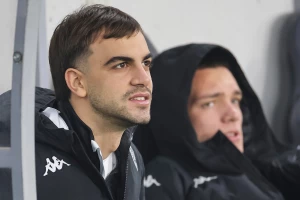 POLUVREME - Jovan Milošević sa klupe gleda bezopasni Partizan, ''traktoristi'' bliži vođstvu!