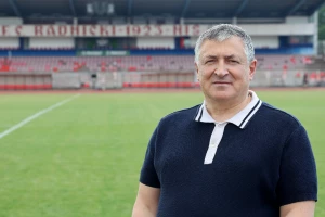 Tončev: "Žele da ponize Radnički, jedini u Srbiji ne dugujemo! Gde je selektor video Maksimovića i Nedeljkovića?"