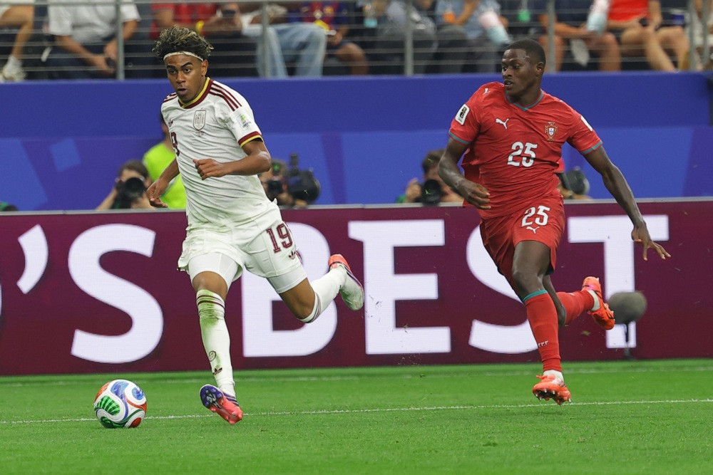 De La Fuenteov džoker Merino odveo Španiju u 1/4 finale! Ronaldo opet ostao bez Mundijala!