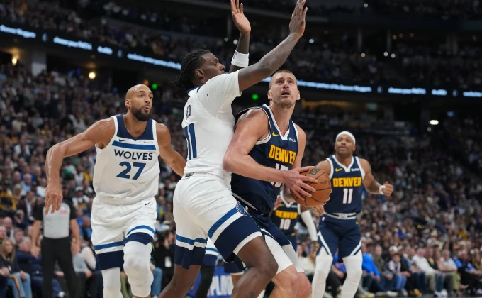 AP Photo/David Zalubowski)