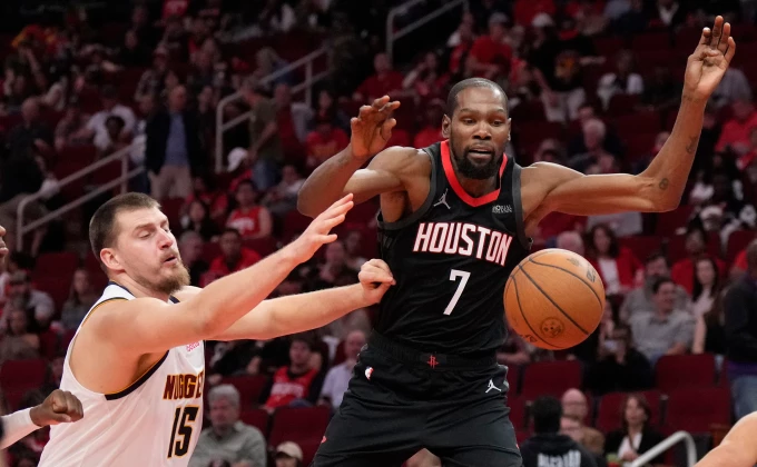 AP Photo/Karen Warren