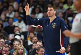 Tripl-dabl u senci izgubljenih lopti, Jokić progovorio o problemima Denvera