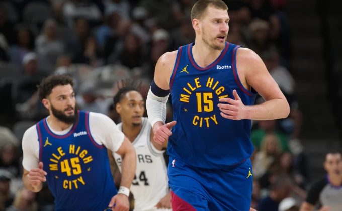 AP Photo/Darren Abate