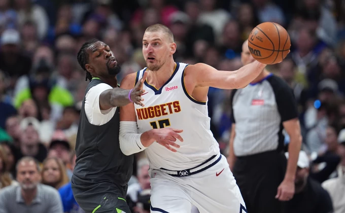 AP Photo/David Zalubowski