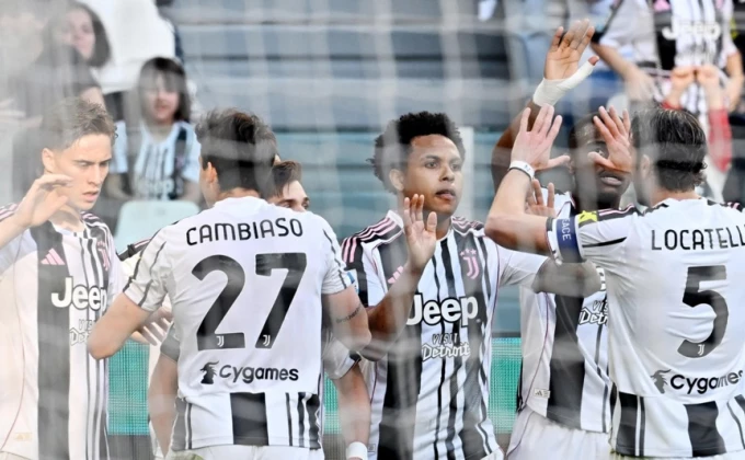 EPA/ALESSANDRO DI MARCO