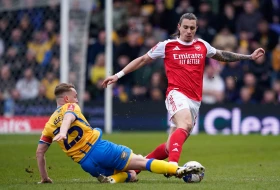 Evrogolovi Maduekea i Ezea, Arsenal preko trećeligaša do 1/4 finala FA kupa teže nego što se očekivalo