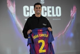 Toliko su loši da je Fliku malo i jedan prosečan Žoao Kanselo