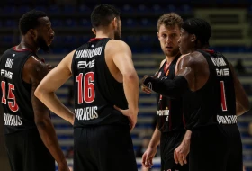 "Stotka" Olimpijakosa u drami protiv AEK-a, Nilikina predvodio Barcokasov tim