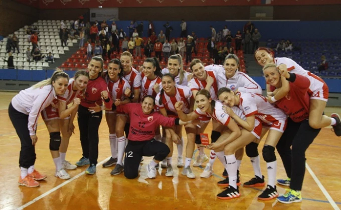 zrkcrvenazvezda.rs