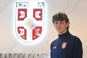 Izabrao Srbiju pre Italije, sada je u dilemi - Juventus ili Milan?