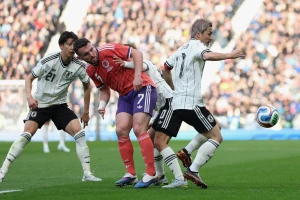 Opasni Japanci "uzeli meru" i Škotima usred Glazgova