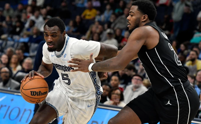 AP Photo/Brandon Dill