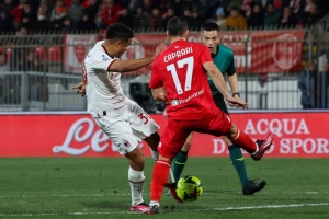 Milan rastužio "svog" Berluskonija i savladao Moncu