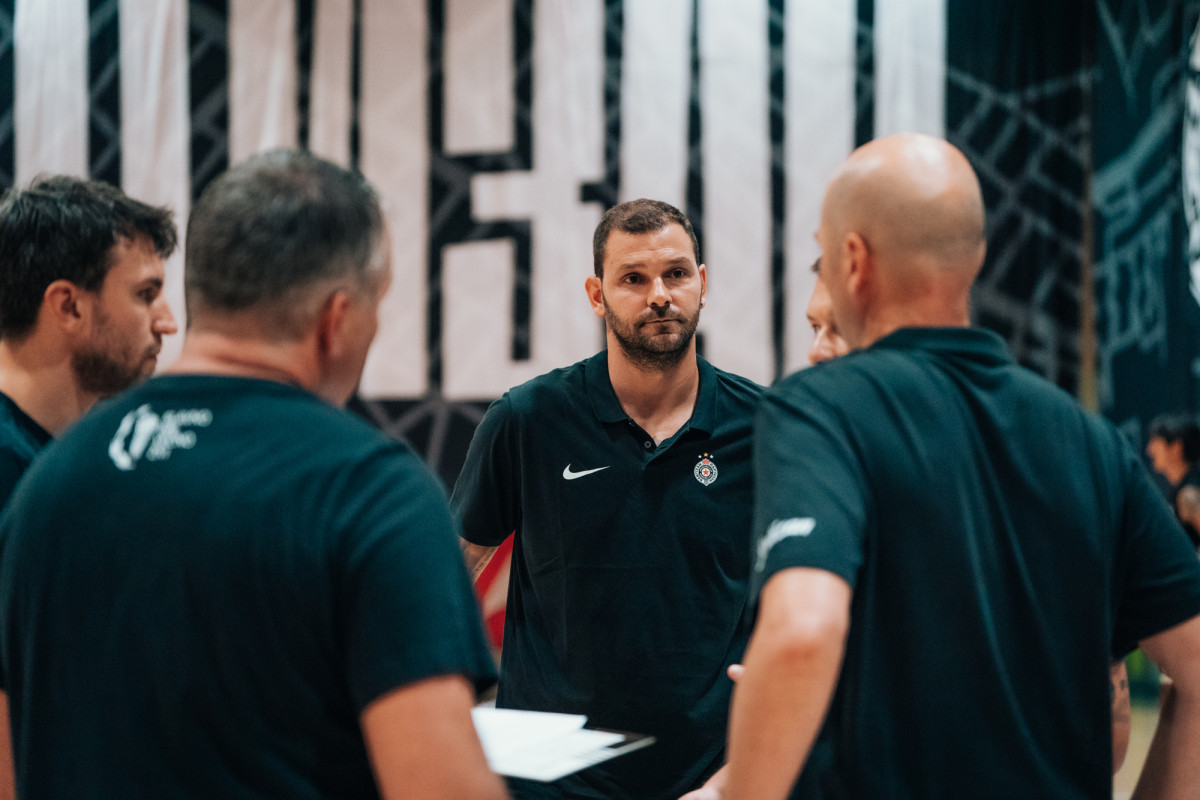 (VIDEO) Micov okrenuo novi list u Partizanu: "Nijedan igrač ne treba da preskače stepenike"
